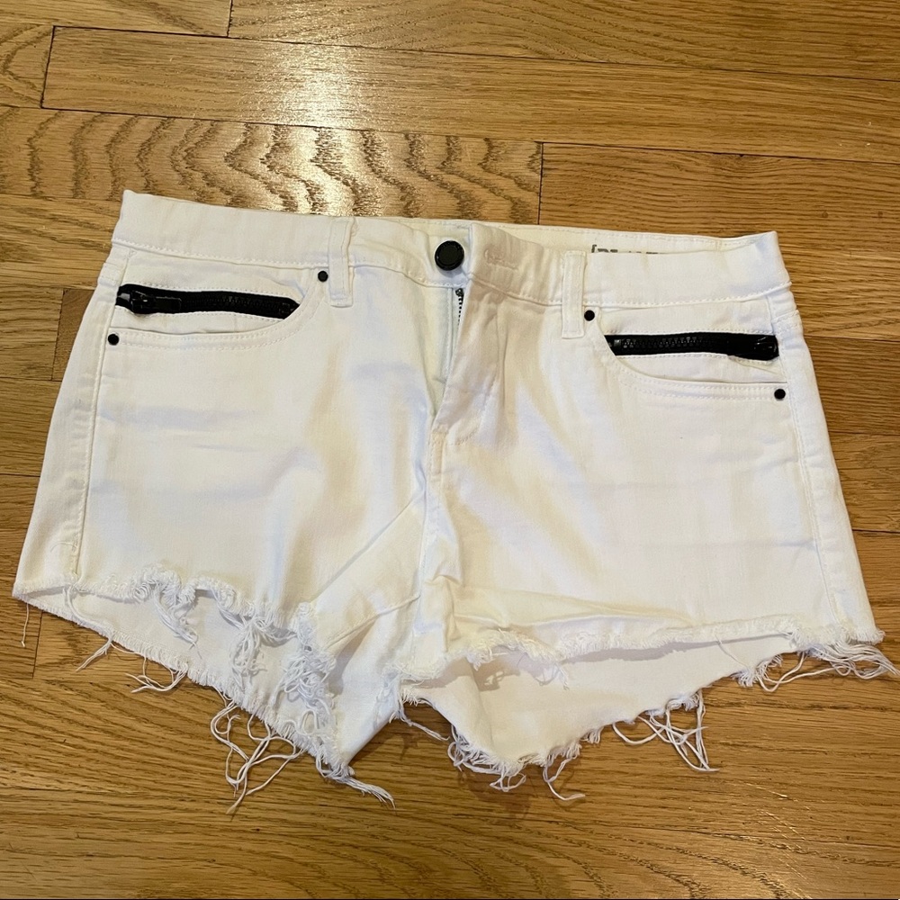 Blank NYC White Cut-off Jean Shorts w/Black Zips
